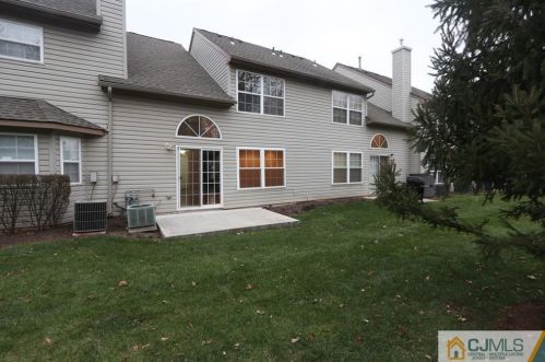 185 Nebula Rd, Piscataway NJ 08854-5441 exterior