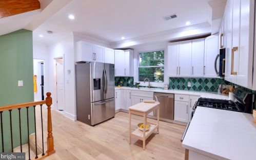 3016 Thayer St, Washington DC  20018-2505 exterior