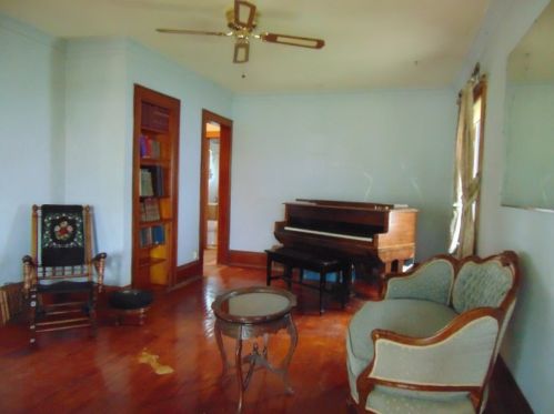 3047 72nd St, Milwaukee, WI 53219-2969