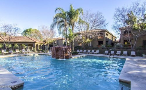 5751 Kolb Rd, Tucson AZ  39204-0871 exterior