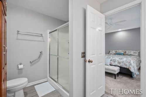 2036 Palmerton Ct, Grand Rapids MI 49505-7159 exterior