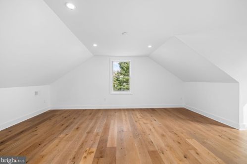 6000 16th St, Arlington VA  22205-2208 exterior