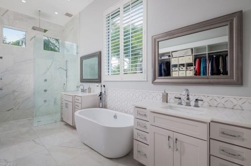 7594 Cordoba Cir, Naples FL 34109-7118 exterior