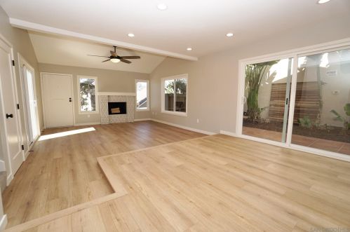 10778 Esmeraldas Dr, San Diego CA 92124-2010 exterior