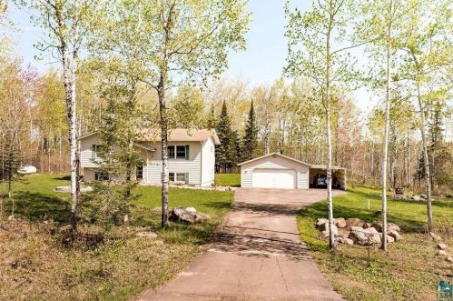 5021 Lockwood Ln, Duluth MN 55803-9714 exterior