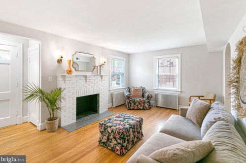 9111 Louis Ave, Silver Spring MD  20910-2129 exterior