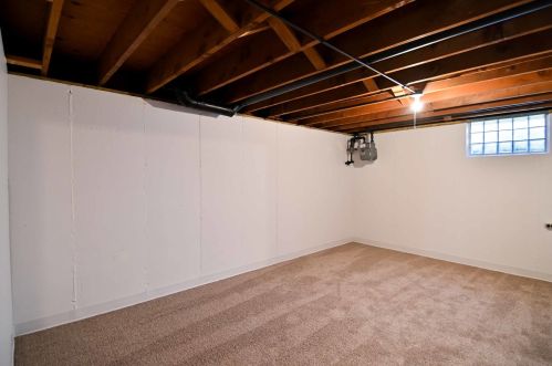 2716 Florida Ave, Waukegan IL 60087-4536 exterior