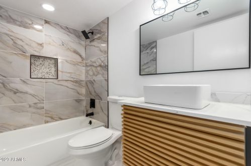 11458 Bannock St, Phoenix AZ  85044-1831 exterior