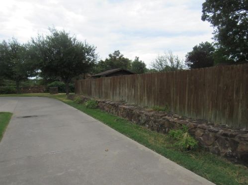 2419 Coffin St, Denison TX 75020-7209 exterior