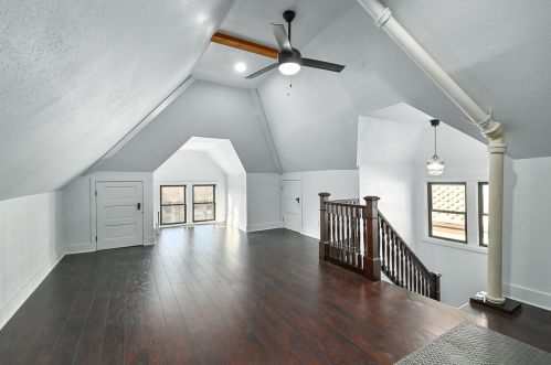 2946 Stowell Ave, Milwaukee WI 53211-3349 exterior