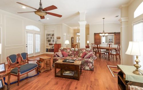 3218 Redwood Lake Dr, Humble TX 77345-1128 exterior