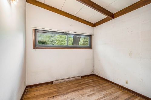 5235 Beech Ave, Kalamazoo MI 49006-1987 exterior