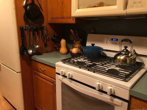 58 Craven St, Huntington Station NY 11746-2108 exterior