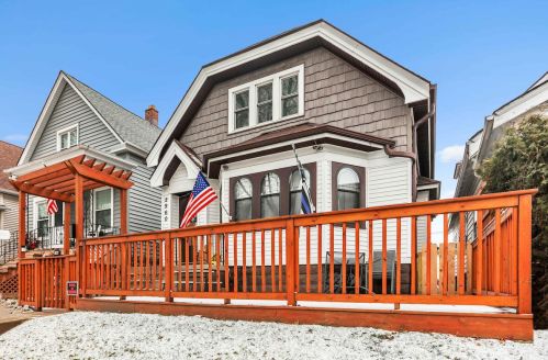 2960 11 St, Milwaukee WI 53215-3814 exterior