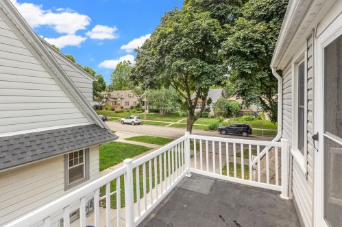 8131 Gridley Ave, Milwaukee WI  53213-3038 exterior