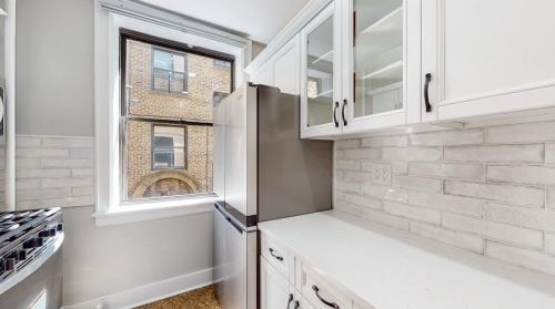 150 St, Union City NJ 07087-6038 exterior