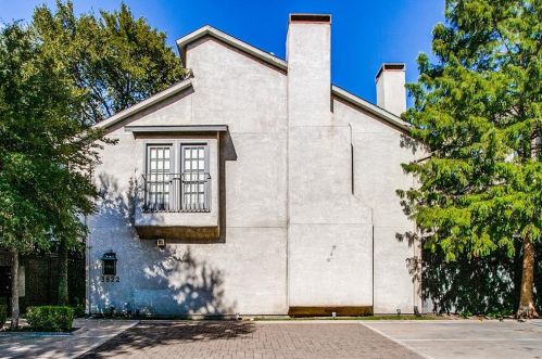 3922 Hall St, Dallas TX  75219-3612 exterior