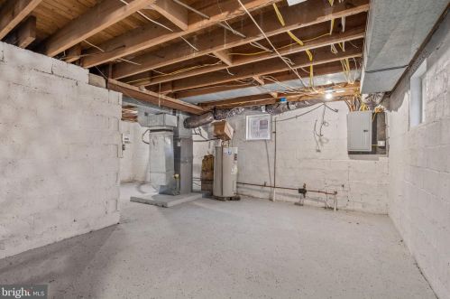 147 Garfield Ave, Blenheim NJ  08012-1119 exterior