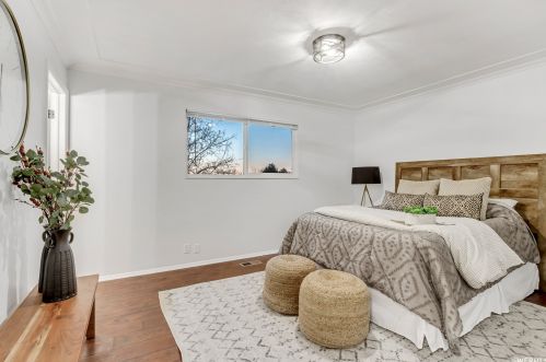 2197 Thistlewood Way, Sandy UT exterior