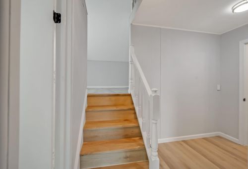 81 Edgewater Pl, Edgewater NJ  07020-1205 exterior