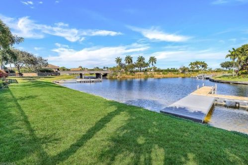 8737 Hideaway Harbor Ct, Naples FL 34120-4327 exterior