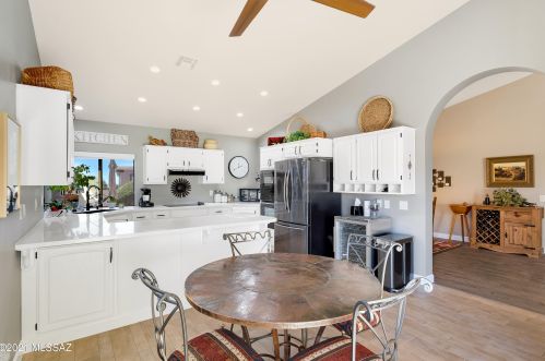 38145 Mtn Site Dr, Tucson AZ 85739-3016 exterior