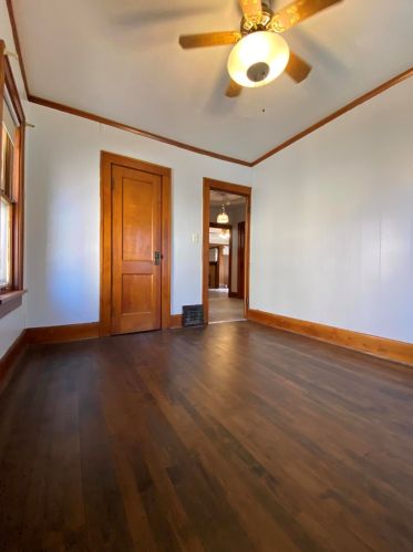 2835 37, Milwaukee WI 53215-3512 exterior