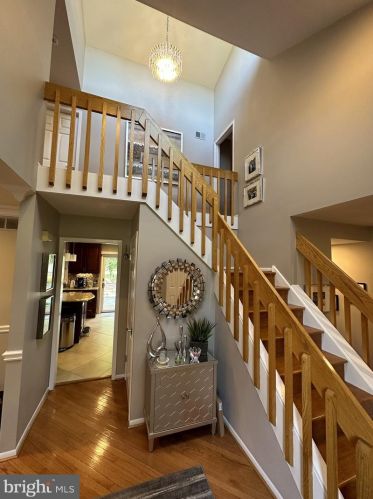 2269 Pne Rd, Huntingdon Valley PA 19006-4028 exterior