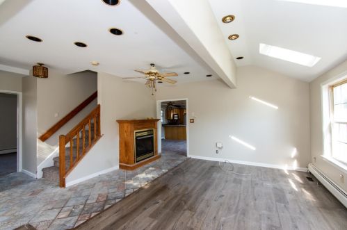 201 Un Ave, Lakehurst NJ 08733-2934 exterior