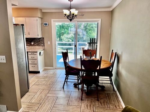 3280 Macarthur Rd, Meskegon MI 49442-1625 exterior