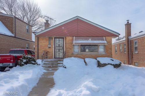 3735 80th St, Chicago, IL 60652-2415