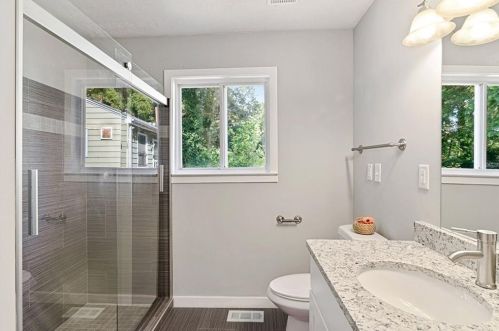 1385 Kenilworth Dr, Atlanta GA 30310-3941 exterior