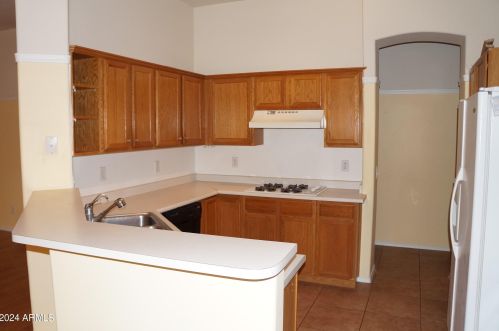 6892 Ivanhoe St, Chandler AZ  85226-1646 exterior