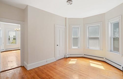 39 Goldsmith St, Boston MA exterior