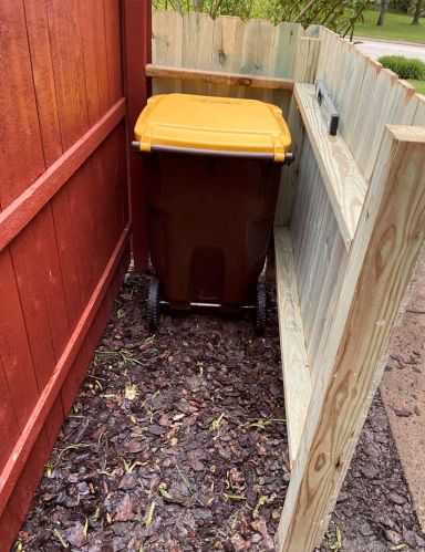 1263 Wicker St, Bull Valley IL 60098-2356 exterior