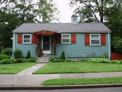 115 Christina St, Newton, MA 02461-1915