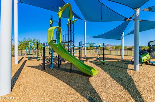 4433 Cottontail Rd, Phoenix AZ  85086-1447 exterior