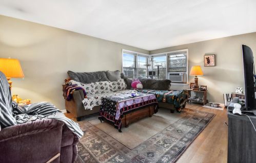 8616 Capitol Dr, Milwaukee WI 53222-1731 exterior