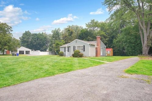 217 Bolton St, Springfield, MA 01119-2531