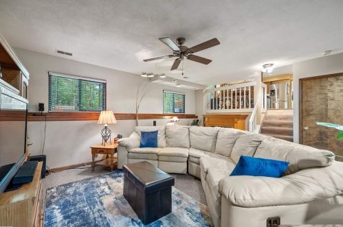 4253 Arbour Dr, Walled Lake MI 48390-4102 exterior