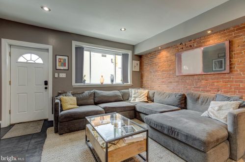 1805 11th St, Philadelphia PA  19148-1607 exterior