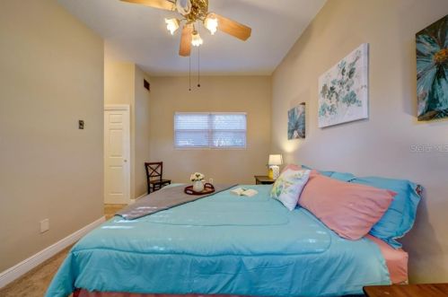 825 Riv Dr, Tampa FL 33617-7864 exterior