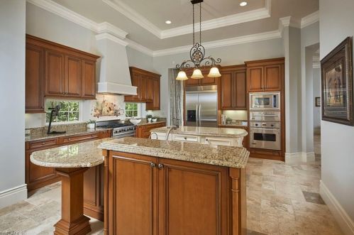 1561 Marsh Wren Ln, Naples FL 34105-2792 exterior