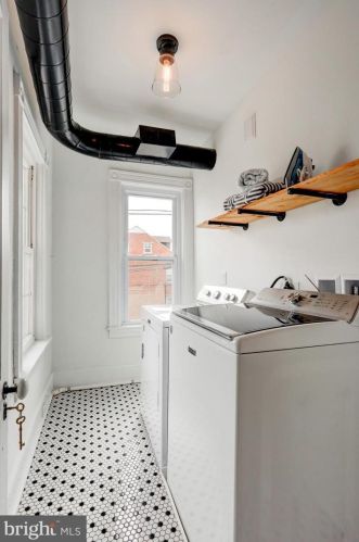 549 Marion St, Lancaster PA 17602-3116 exterior