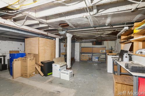 56 Un Ave, Grand Rapids MI 49503-4451 exterior