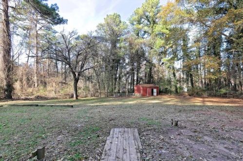 5946 Gordon Rd, Austell GA 30168-4931 exterior