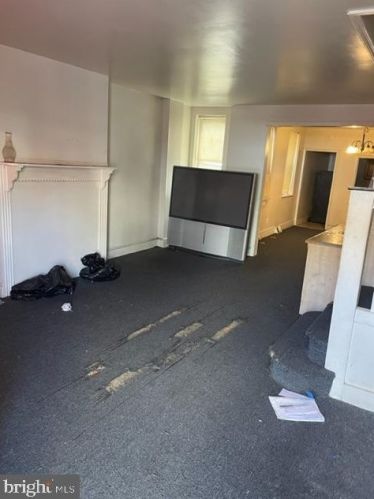 2531 31st St, Philadelphia, PA 19132-2925