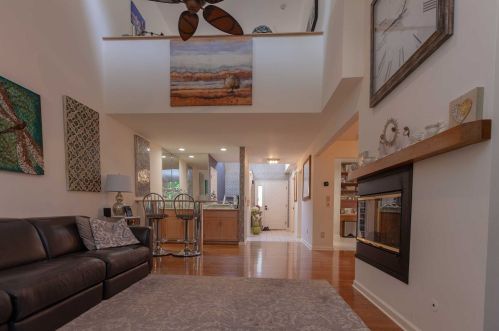 204 Dogwood Ct, Poughkeepsie NY exterior