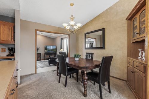 2219 Heath Ave, Saint Paul MN 55128-5001 exterior