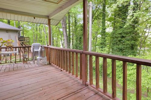 9275 Ponderosa Trl, Gainesville GA 30504-5910 exterior